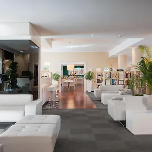Garden Area Eur Отель